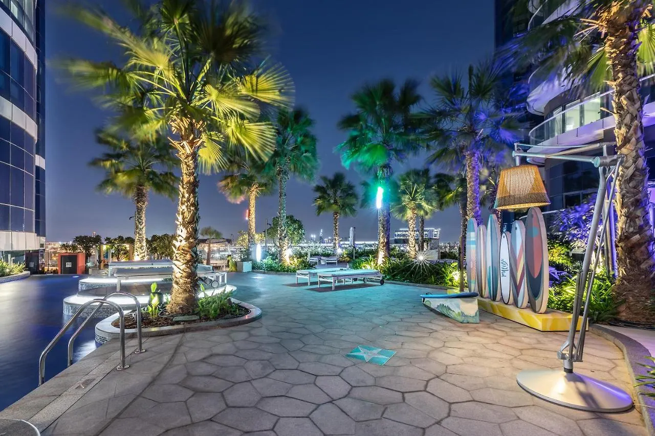 *****  Paramount Hotel Dubai United Arab Emirates