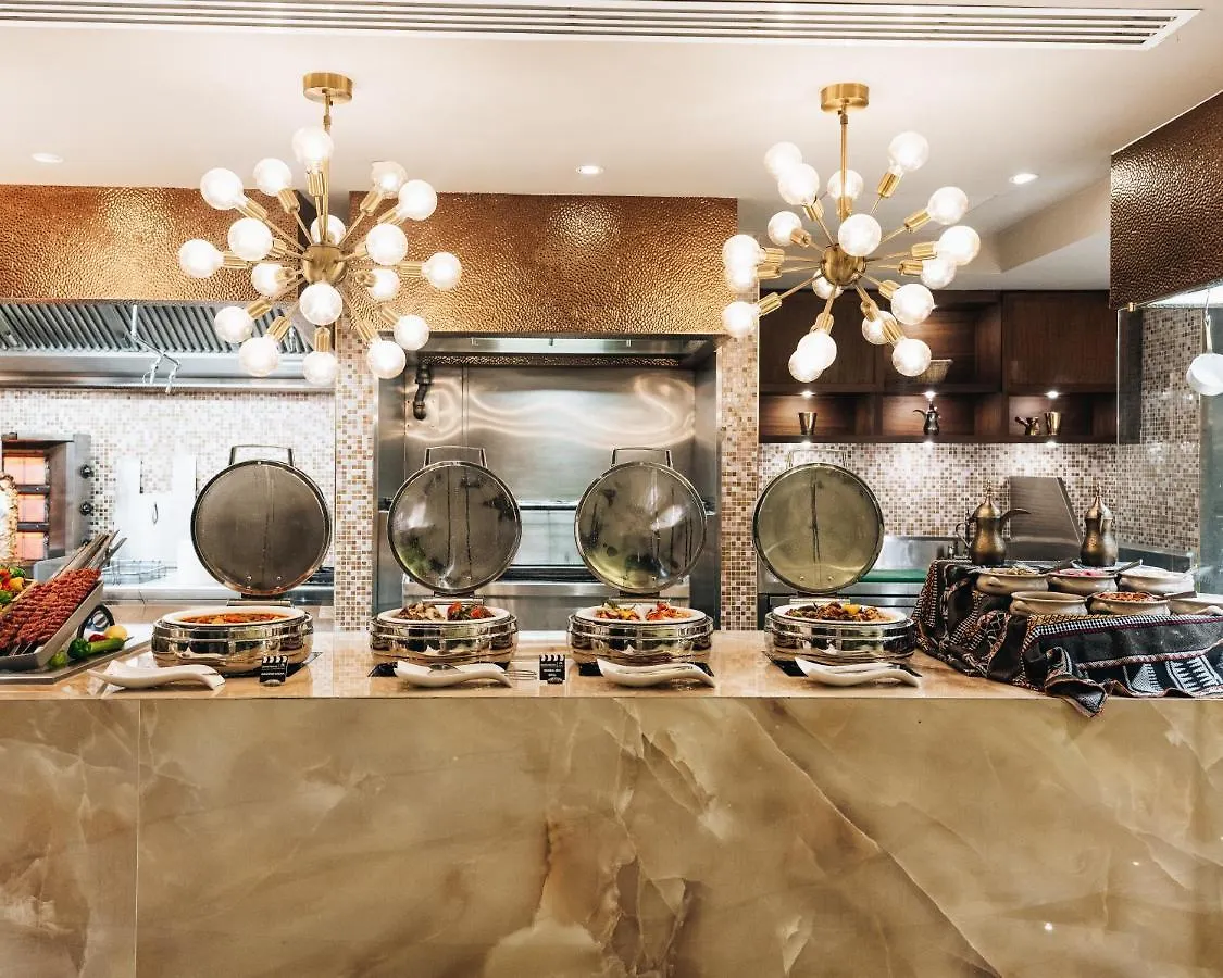 Paramount Hotel Дубай 5*,