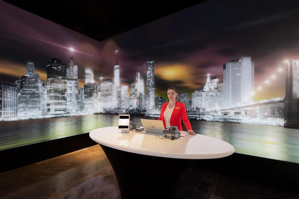 *****  Paramount Hotel Dubaj Egyesült Arab Emírségek